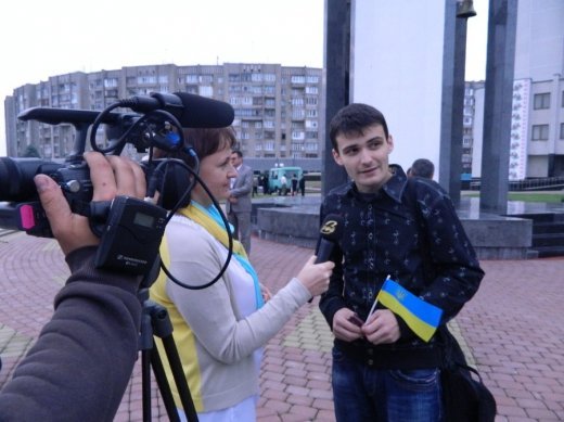 Партія регіонів приєдналась до урочистостей з нагоди підняття Державного Прапора України